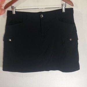 Eddie Bauer gray skort, size 8